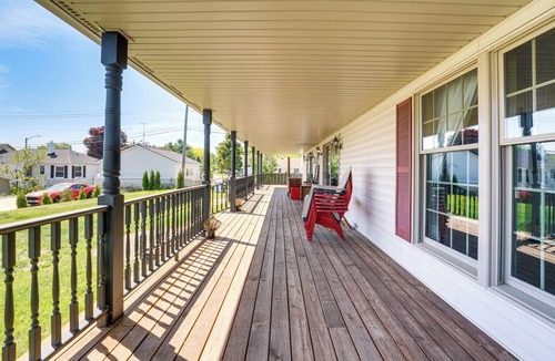 Lakeport House | Stroll Down the Beach to Lakeport State Park