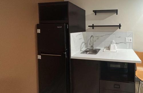 Cameron Park Hotel | Studio 6 Suites Cameron Park, CA Folsom