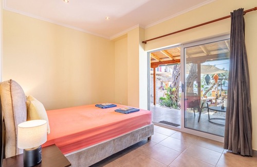 Sinarades Apartment | Studio Apartment 'With Sea View 1' with Sea View, Wi-Fi and Air Conditioning