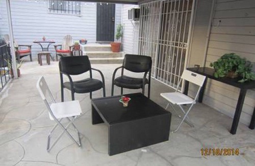 Atwater Village Cottage | STUDIO beautifully furnished, PrivetSmart TV Wii fii, hardwood floors