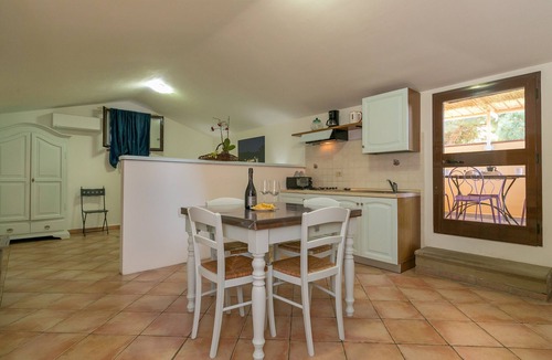 Cecina Apartment | Studio 'Podere Nuti - L'Eccezione' with Shared Pool and Air Conditioning