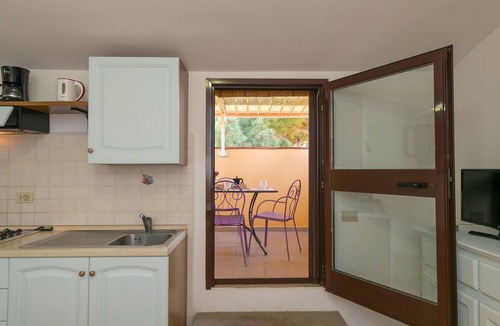 Cecina Apartment | Studio 'Podere Nuti - L'Eccezione' with Shared Pool and Air Conditioning