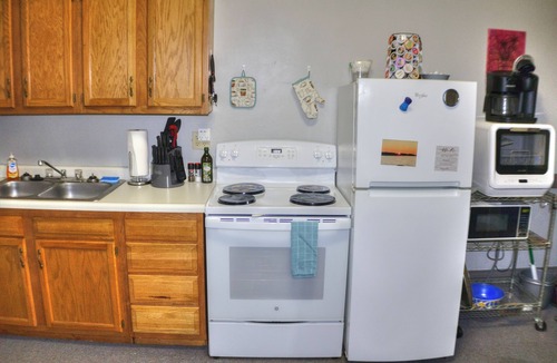 South Range Apartment | Studio w/Full Kitchen, Near MTU, Houghton, Keweenaw, Dining & on the Trail