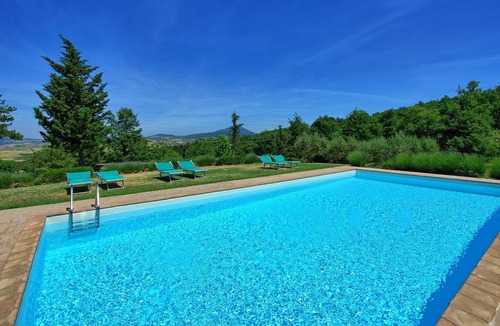 San Casciano dei Bagni Villa | Stunning private villa for 12 guests with WIFI, private pool, TV, patio, panoramic view and park...