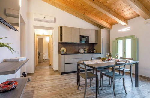 Cupramontana Villa | Stunning private villa for 12 people with A/C, WIFI, TV, patio and panoramic view