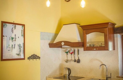 Loreto Villa | Stunning private villa for 8 people with WIFI, private pool, terrace and pets allowed
