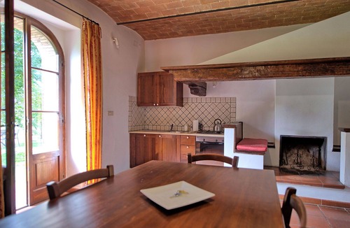 Cetona Villa | Stunning private villa for 20 people with A/C, WIFI, private pool, TV, patio and panoramic view