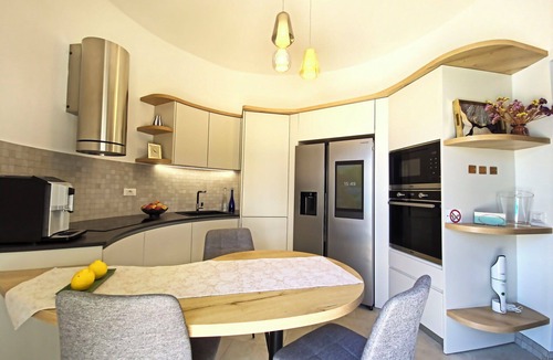 Sanremo Villa | Stunning private villa for 6 guests with A/C, private pool, WIFI, TV and terrace