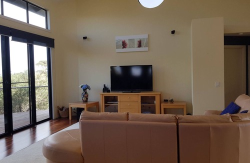 Cape Paterson House | Stunning Sea Views on Surf
