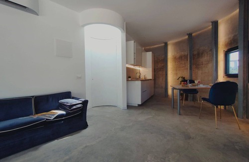 Civezza Villa | Stunning villa for 2 people with WIFI, private pool, A/C, TV, patio and pets allowed