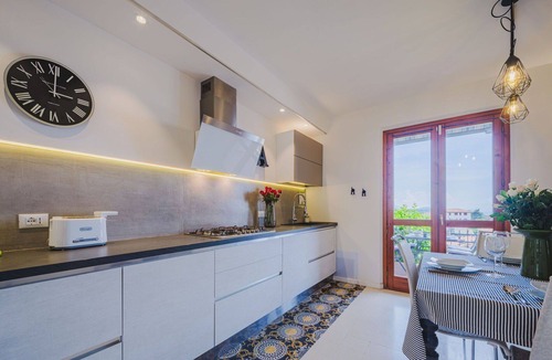 Corsanico-Bargecchia House | Stunning villa for 6 people with private pool, A/C, WIFI, TV and patio