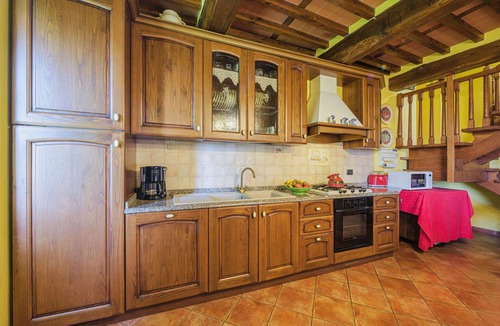 Gello House | Stunning villa for 6 people with WIFI, private pool, TV and patio