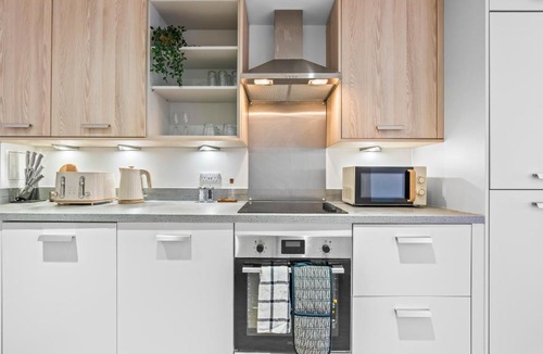 Bordesley Apartment | Stylish 1-Bed City Apt - Netflix - Hi-Speed Wi-Fi - Sleep 6