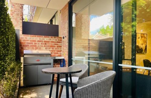 Fitzroy House | Stylish 3-Bed Townhouse in Vibrant Fitzroy