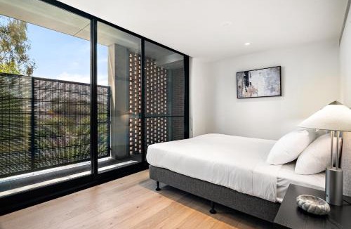 Fitzroy House | Stylish 3-Bed Townhouse in Vibrant Fitzroy