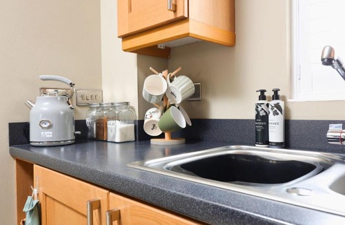 Malmesbury Apartment | Stylish Flat With Sofa Bed in Malmesbury!