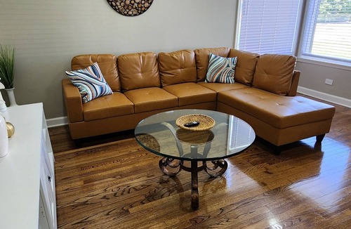 Clearing House | Stylish Midway Getaway