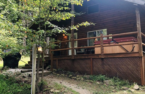 Logan Cabin | Sugar Maple Cabin-Hocking Hills