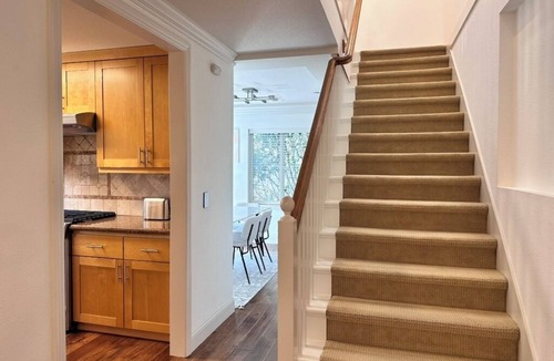 North Central House | SunlightStays - Modern Chic Home Near CVS, Safeway, Starbucks & SFO Airport