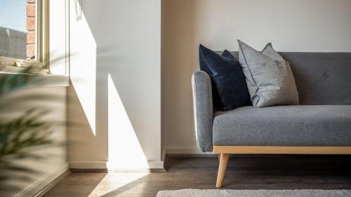 Cowes House | Sunshine Retreat Villa 2