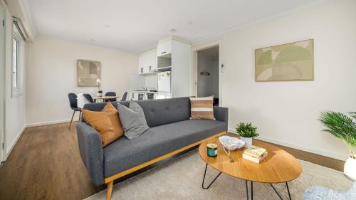 Cowes House | Sunshine Retreat Villa 8