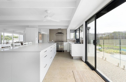 Rye House | SUPERB FAMILY ENTERTAINER, POOL, & TENNIS, MAGNIFICENT SYDNEY, RYE
