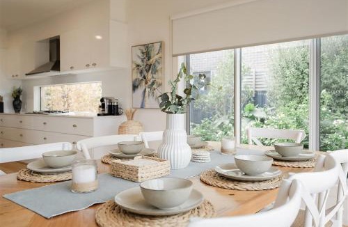 Inverloch House | Surfside Serenity Inverloch