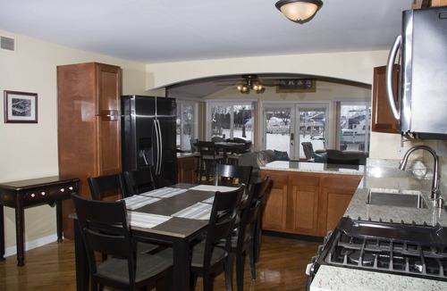 Fair Haven House | Swan River Haven off the Swan Creek WITH OR WITHOUT PONTOON/JETSKIS! 465/275