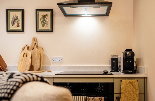 Bourton House | Sycamore Cottage Banham Cottages