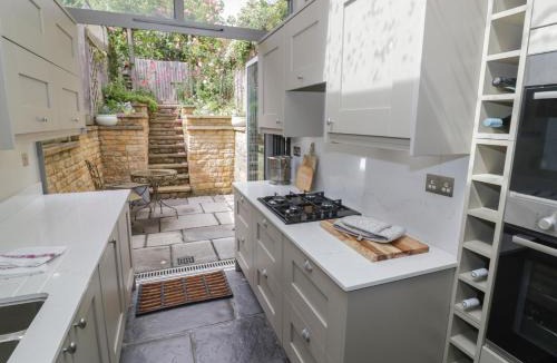Chipping Campden House | Tea Tree Cottage