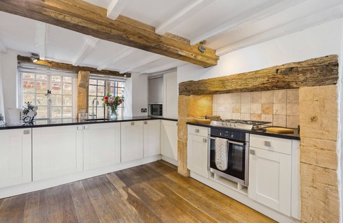 Chipping Campden Cottage | The Brew House - a cotswold cottage that sleeps 6 guests in 3 bedrooms