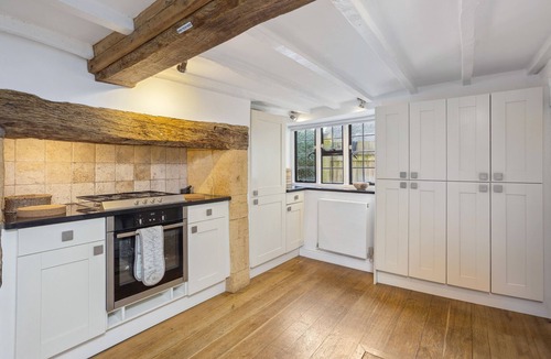 Chipping Campden Cottage | The Brew House - a cotswold cottage that sleeps 6 guests in 3 bedrooms