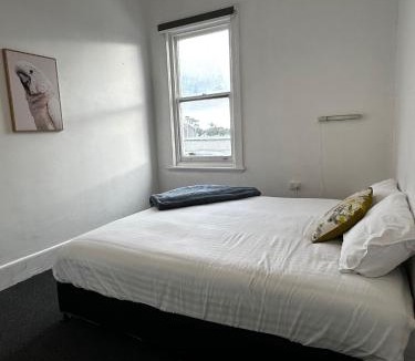 Wonthaggi Hotel | The Caledonian Hotel Wonthaggi