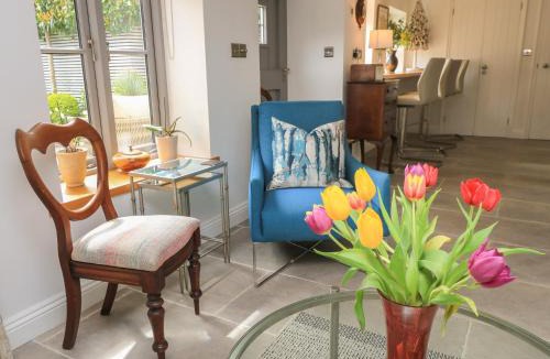 Ampney Crucis House | The Cottage