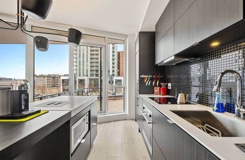 East Village Apartment | The Current - Chic East Village Condo - Near River