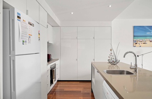 Cowes Apartment | The Esplanade, Cscape, Cowes 2nd floor, great position, near the beach!