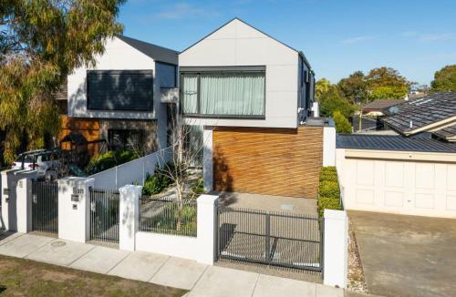 Caulfield South House | The Executive in Caulfield South
