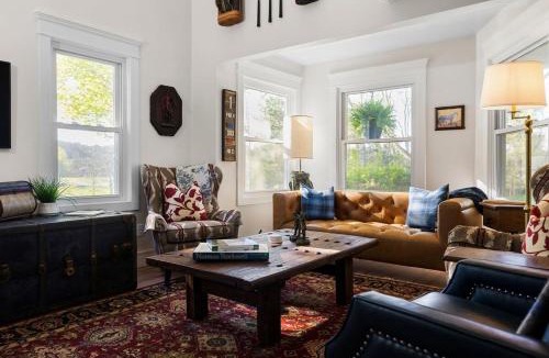 Arcadia House | The Farm at Arcadia: Newly Renovated Golf Retreat