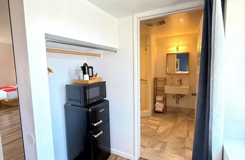 Solvang Hotel | "The HAMLET INN : Where Danish Charm Meets California Hospitality"
