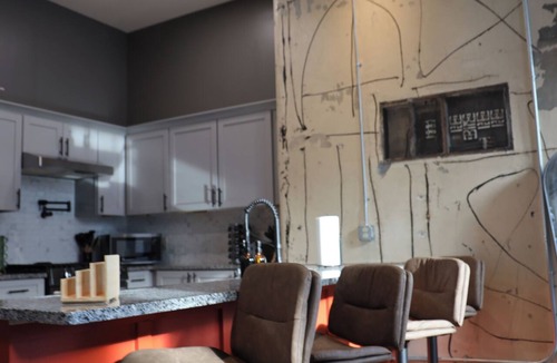Downtown Toledo Apartment | The Limitless Loft