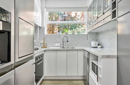 St. Kilda East Apartment | The Nook St Kilda East
