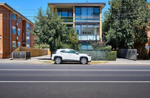 St. Kilda East Apartment | The Nook St Kilda East