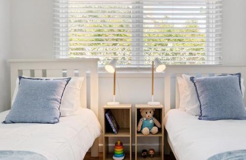 Rosebud House | The Ocean Gem at Rosebud with its own Private Beach Box