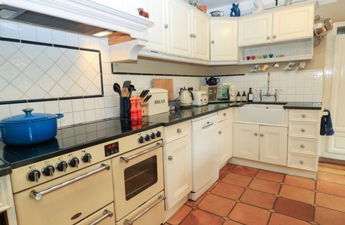 Sherston Cottage | The Old Swan, Malmesbury