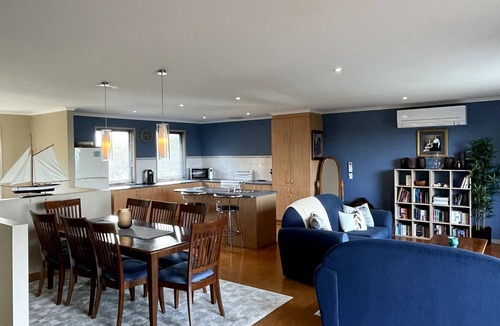 Venus Bay House | The Outlook - lovely house is located in the Second Estate of Venus Bay.