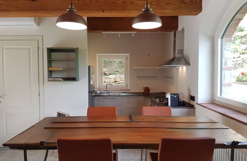 Giugnano House | The panoramic barn in the Tuscan countryside