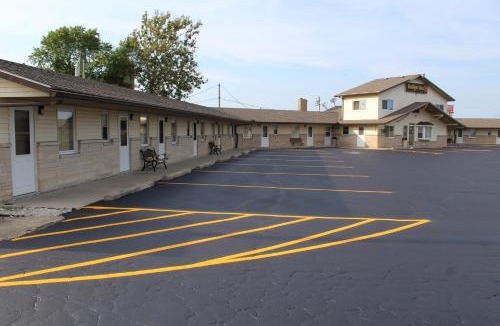 Lemoyne Hotel | The Perrysburg Budget Inn