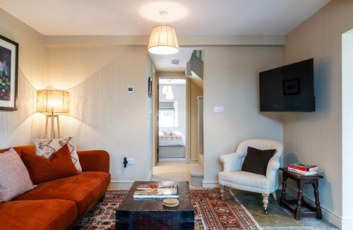 Bourton House | The Potting Shed | Banham Cottages