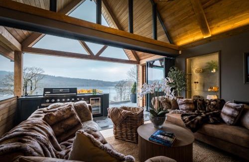 Windermere House | The Ridge