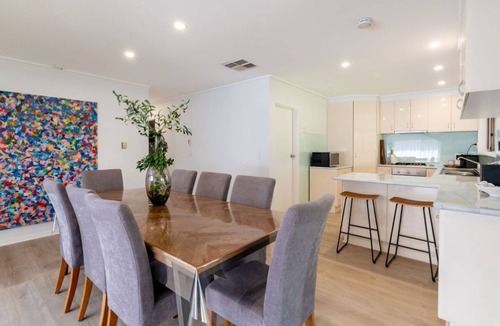 Capel Sound House | The Sandcastle, 10 minutes to the beach